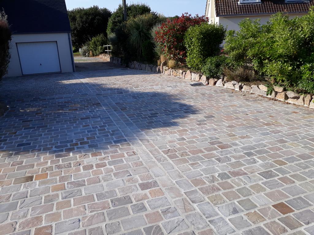 Pierre Naturelle Distribution